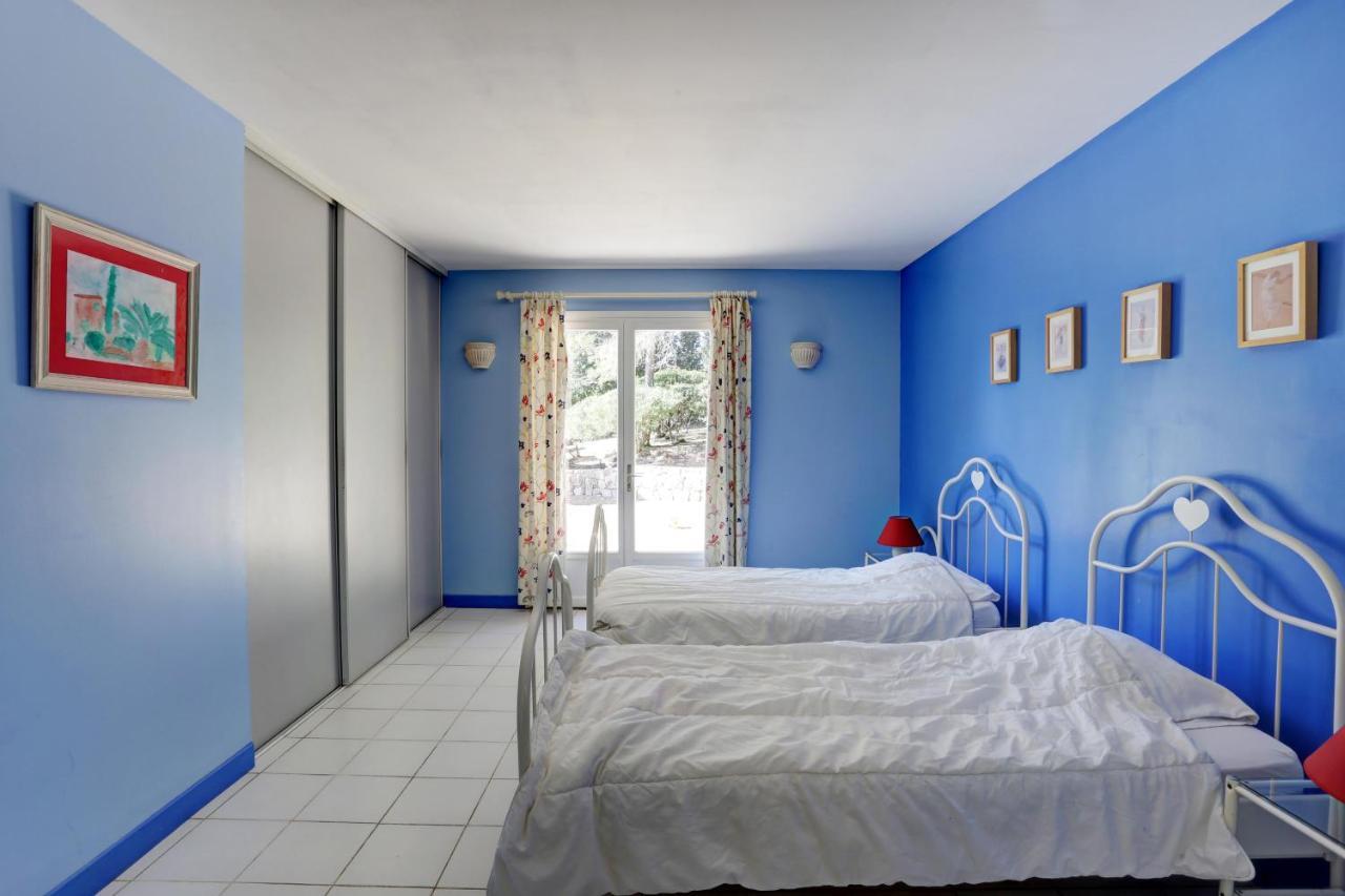 Villa 8 Pers, Climatisee, Piscine Chauffee, Un Havre De Paix Sous Les Pins Parasols Roquebrune-sur Argens Exteriör bild