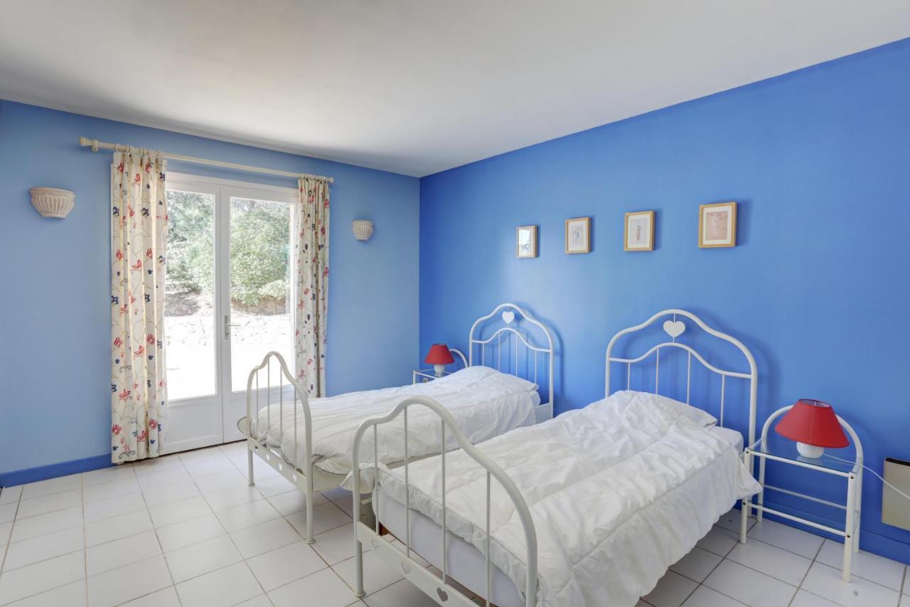 Villa 8 Pers, Climatisee, Piscine Chauffee, Un Havre De Paix Sous Les Pins Parasols Roquebrune-sur Argens Exteriör bild